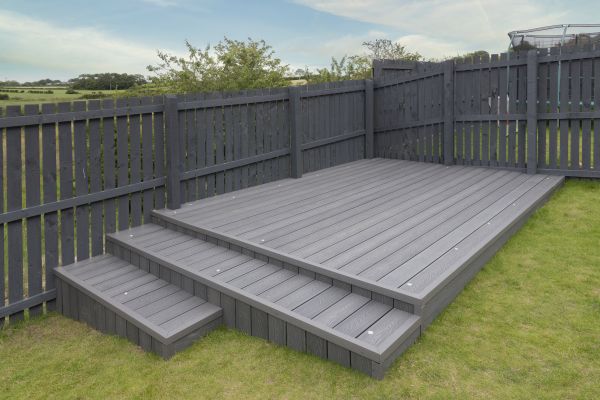 Vinyl Deck Construction in Belleville